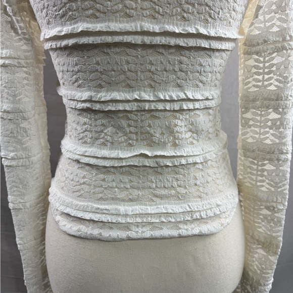 Boho Ruched Lace Asymmetrical Hem Blouse Beige - Picture 12 of 12